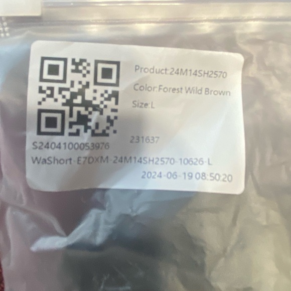 Halara women’s nylon shorts size Large brown/green color pockets utility style - Picture 5 of 6